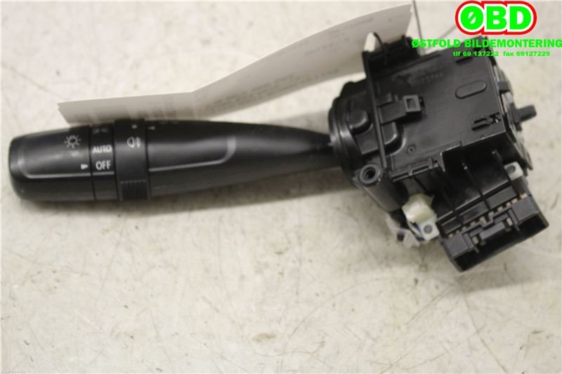 Bryter blink til Suzuki SX4 S-CROSS 2013-->> (Type II)  (SUZUKI|37310-68L20|)