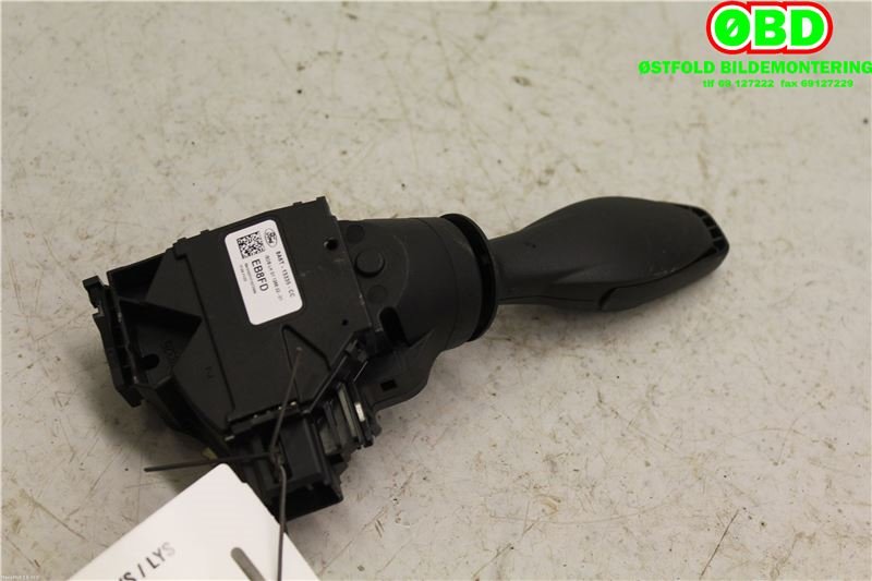 Bryter blink til Ford Fiesta 2008-2012 (Type VI, Fase 1)  (FORD|1686675||8A6T13335CC)