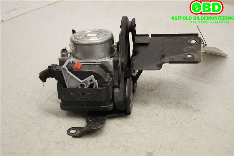 ABS sentral til VW Golf VII 2012-2017 (Fase 1) (VOLKSWAGEN|5Q0 614 517 AA||5Q0614517AA)