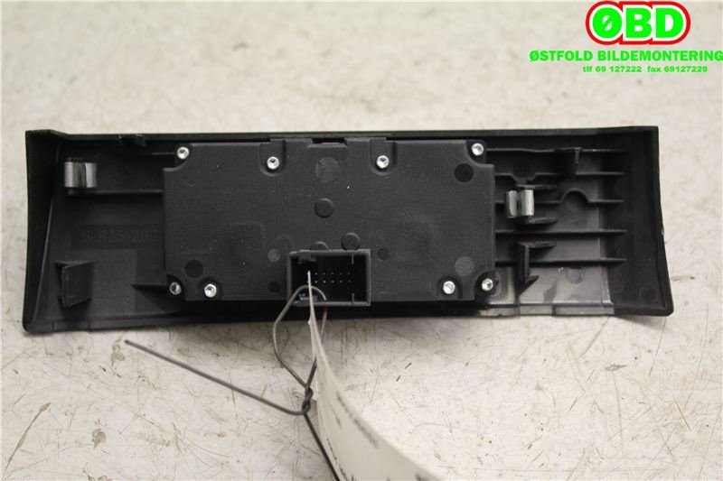 Bryter lys til BMW 5-Serie 2003-2010 (E60/E61) (E60/E61) (BMW|61 31 6 925 252|)