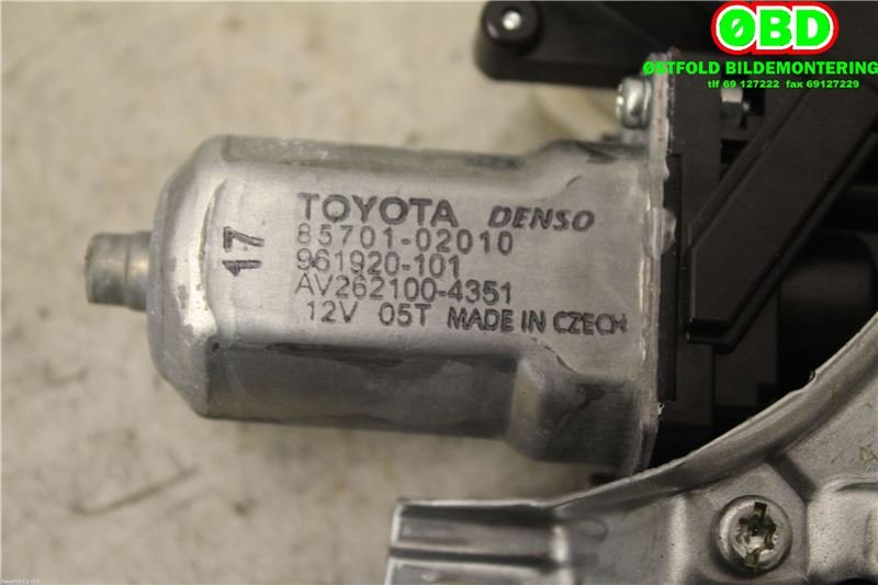 Ruteheis høyre foran til Toyota Auris 2015-2019 (Type II, Fase 2)  (Toyota|6981002480|)