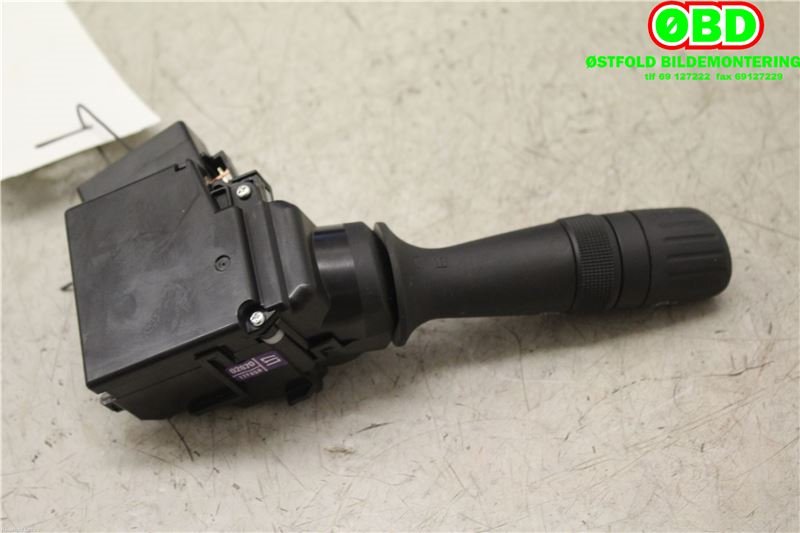 Bryter visker til Toyota Auris 2015-2019 (Type II, Fase 2)  (Toyota|8465202670|)