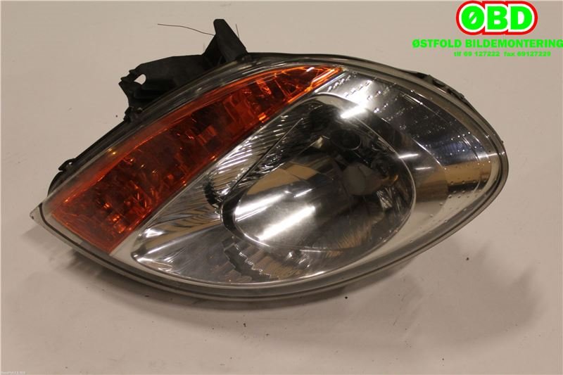 Frontlykt høyre halogen til Renault Kangoo, 2003-2007 (Type I, Fase 2)  (RENAULT|8200150617)
