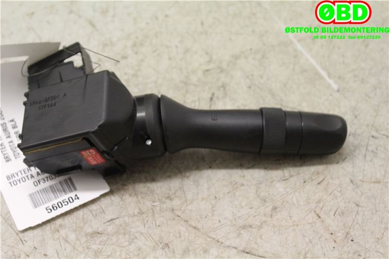 Bryter visker til Toyota Auris 2007-2010 (Type I, Fase 1)  (TOYOTA|8465202410|)