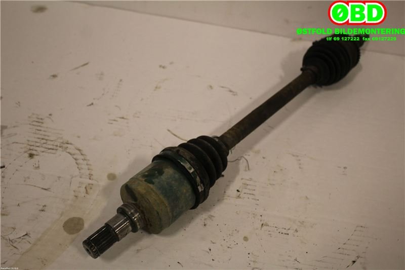 Drivaksel venstre foran til Suzuki Swift 2005-2010  (SUZUKI|44102-63J50|44102-63J51|)