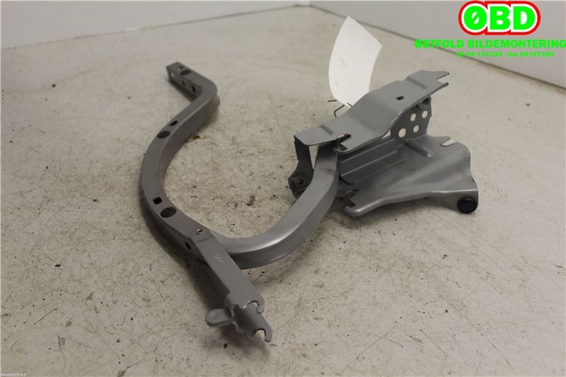 Hengsler til Lexus IS 2013-2020 (Type III) (XE30) (XE30) (LEXUS IS 300H|)