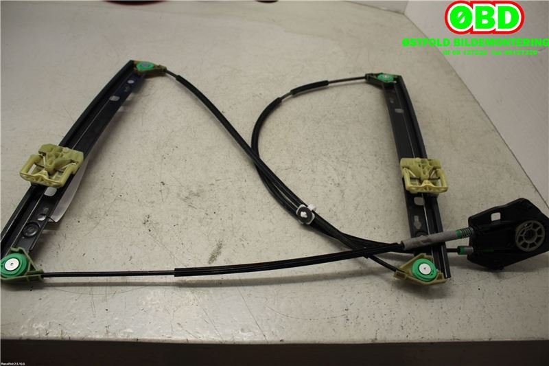 Ruteheis til Audi A1 2010-2014 (Type I, Fase 1)  (AUDI|8X3837461|)