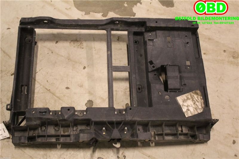 Frontplate til Peugeot 207, 2006-2012  (Peugeot|7104 AC)