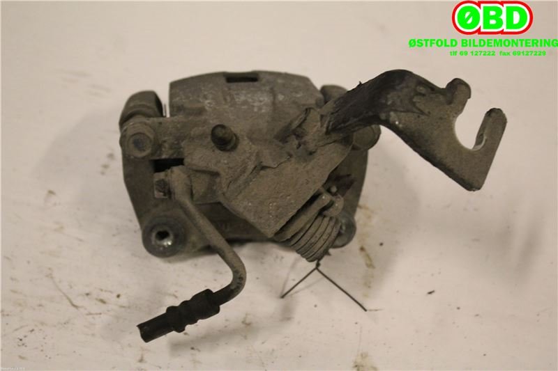 Bremsecaliper venstre bak til Mazda CX-3 2015-2022  (MAZDA|D1Y12699Z|)