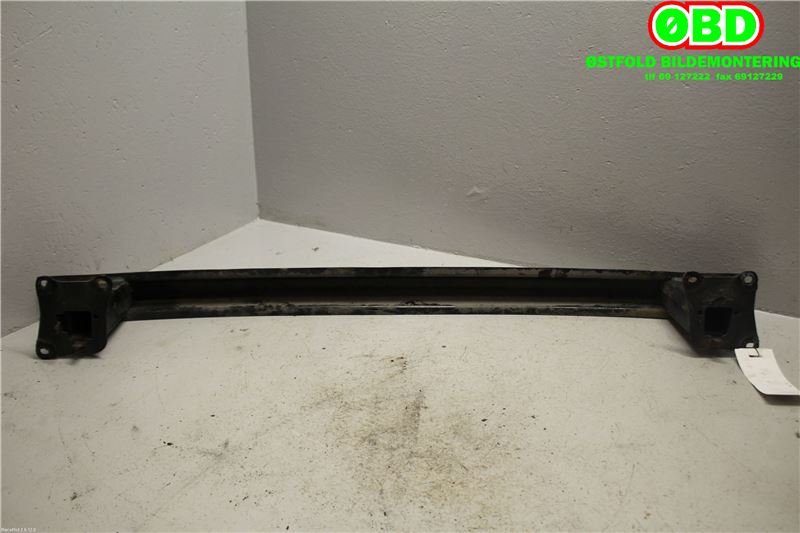 Støtfangerforsterkning bak til VW Golf VI, 2008-2012 (VOLKSWAGEN|1K5 807 305 A)