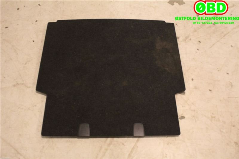 Bagasjerom teppe/gulvplate til BMW X1, 2009-2015 (E84) (E84) (BMW|51472991186)