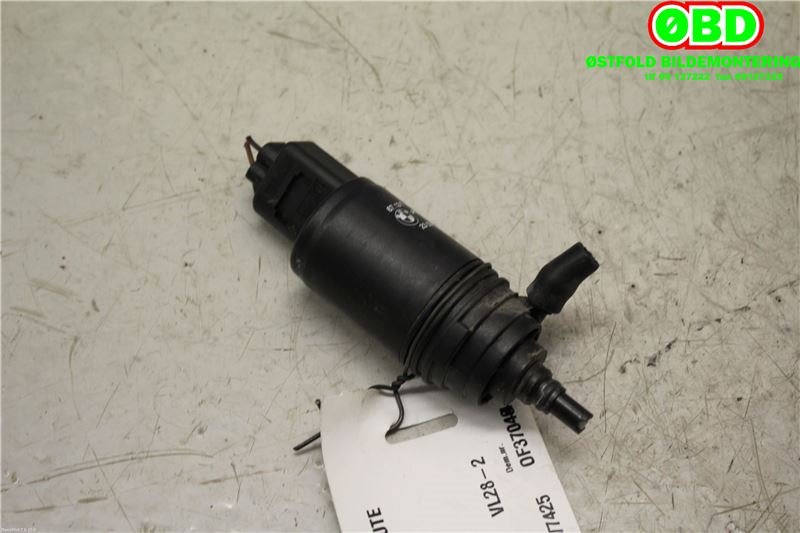Spylerpumpe foran til BMW X1 2009-2015 (E84) (E84) (BMW||67127199567)