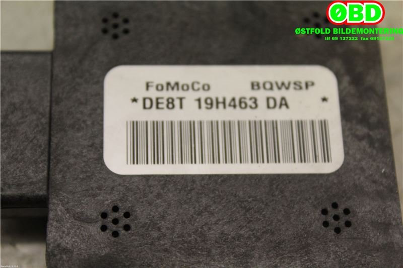 Antenne navigasjon til Ford Transit Courier 2014-2018 (Type I, Fase 1) (FORD|1945263||DE8T19H463DA)