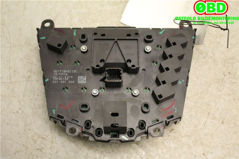 Bilstereo diverse til Ford Transit Courier 2014-2018 (Type I, Fase 1)  (FORD|1787171||AV1T18K811DC)