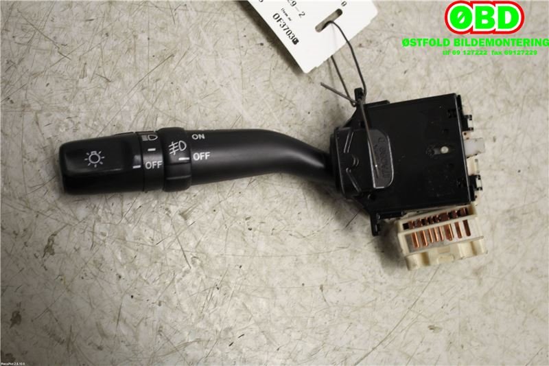 Bryter blink til Toyota Land Cruiser 120 2002-2009 (TOYOTA|)