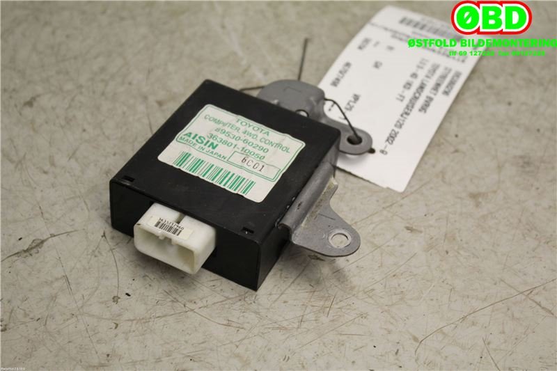 Styreenhet 4WD til Toyota Land Cruiser 120 2002-2009  (TOYOTA|8953060290|)