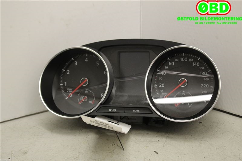 Instrumentpanel til VW Polo 2014-2017 (Type V, Fase 2) (VOLKSWAGEN|6C0 920 746 A||6C0920746A)