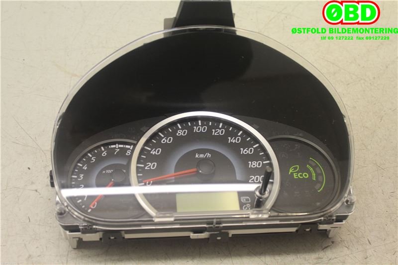 Instrumentpanel til Mitsubishi Space Star 2013-->> (Type II) (MITSUBISHI|8100C275|)