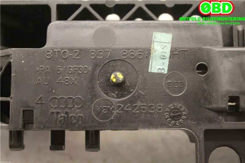 Dørhåndtak utv høyre foran til Audi A5 2007-2016 (Type I)  (8T0 837 205 A||8T0837886A)