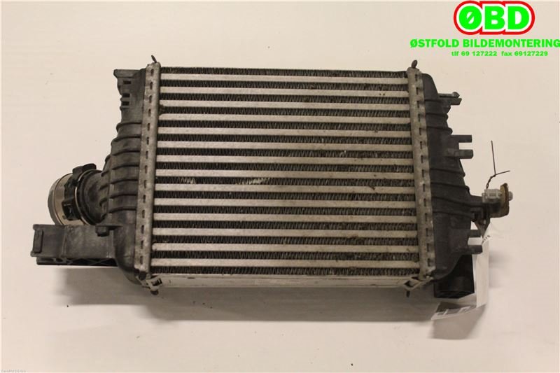 Intercooler til Renault Clio 2012-2016 (Type IV, Fase 1)  (RENAULT|144961381R|)