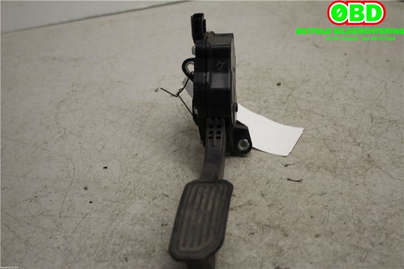 Pedal gass til Toyota Prius +7 2012-2020 (Type III) (stasjonsvogn) (stasjonsvogn) (TOYOTA|7811012050|)