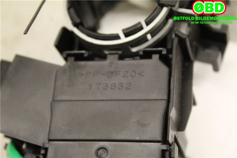 Bryter blink til Toyota Yaris 2012-2014 (Type III, Fase 1)  (TOYOTA|841400D300|)