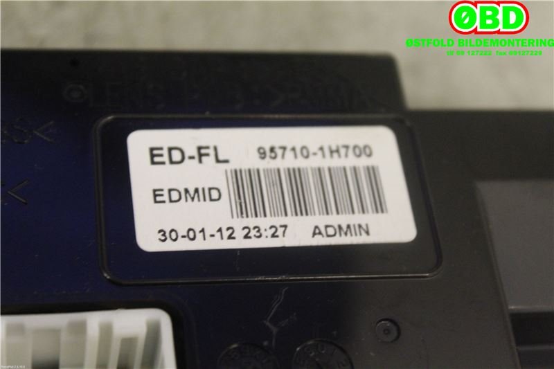 Multimedia display (MCU - Media Controller Unit) til Kia Cee