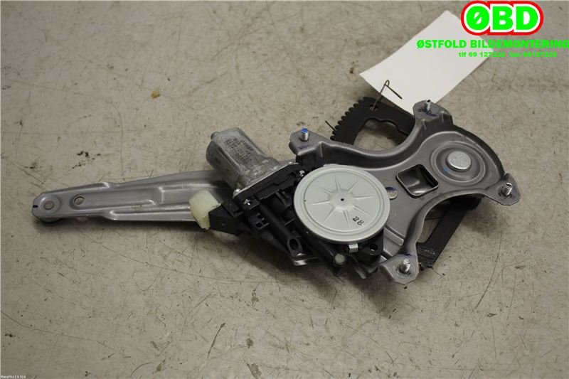 Ruteheis venstre bak til Hyundai i20 2009-2014 (Type I)  (HYUNDAI|834031J010|)
