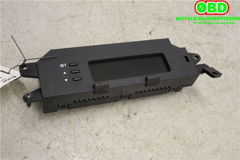Multimedia display (MCU - Media Controller Unit) til Hyundai i20 2009-2014 (Type I) (HYUNDAI|941011J721|)
