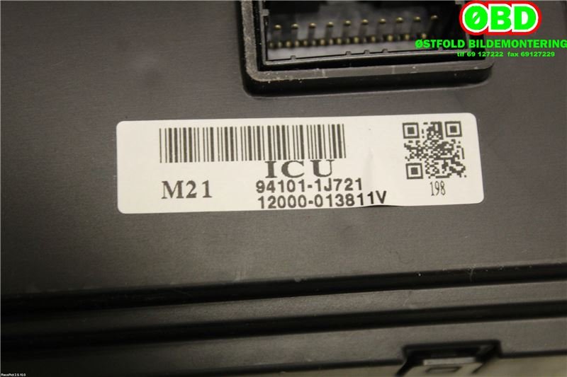 Multimedia display (MCU - Media Controller Unit) til Hyundai i20 2009-2014 (Type I) (HYUNDAI|941011J721|)