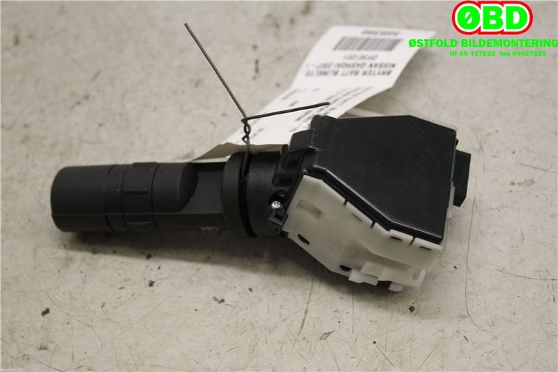 Bryter blink til Nissan Qashqai 2007-2010 (Type I, Fase 1)  (NISSAN|25540JD03A|)