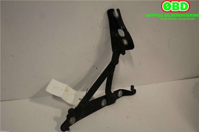 Hengsler til Audi A4, 2004-2008 (Type III) (B7) (B7) (AUDI|8H0 827 301 B)
