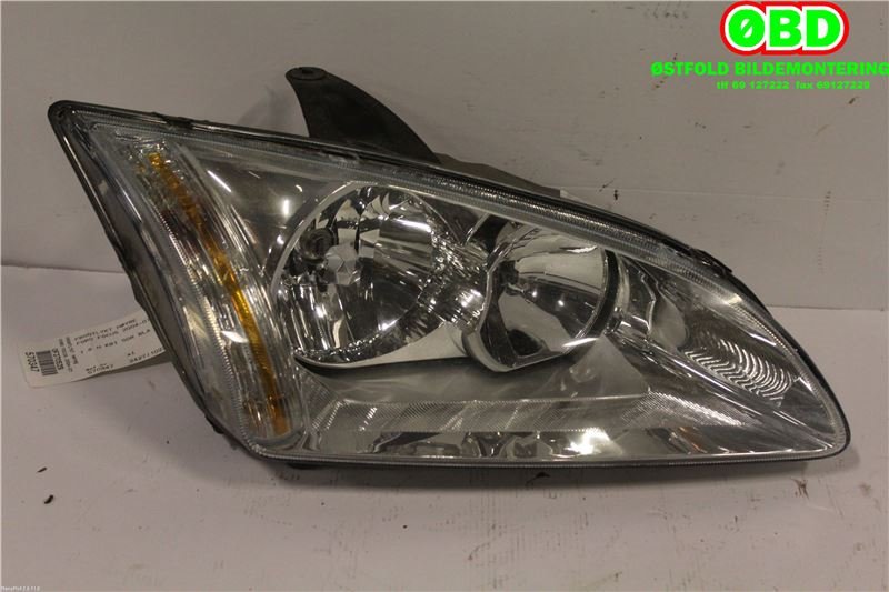 Frontlykt høyre halogen til Ford Focus, 2004-2007 (Type II, Fase 1) (FORD|)