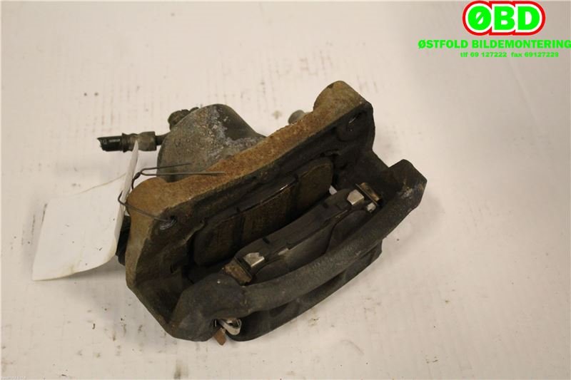 Bremsecaliper venstre foran til Nissan Juke 2010-2014 (Fase 1)  (NISSAN|41011ET00A|41011EN00B|)