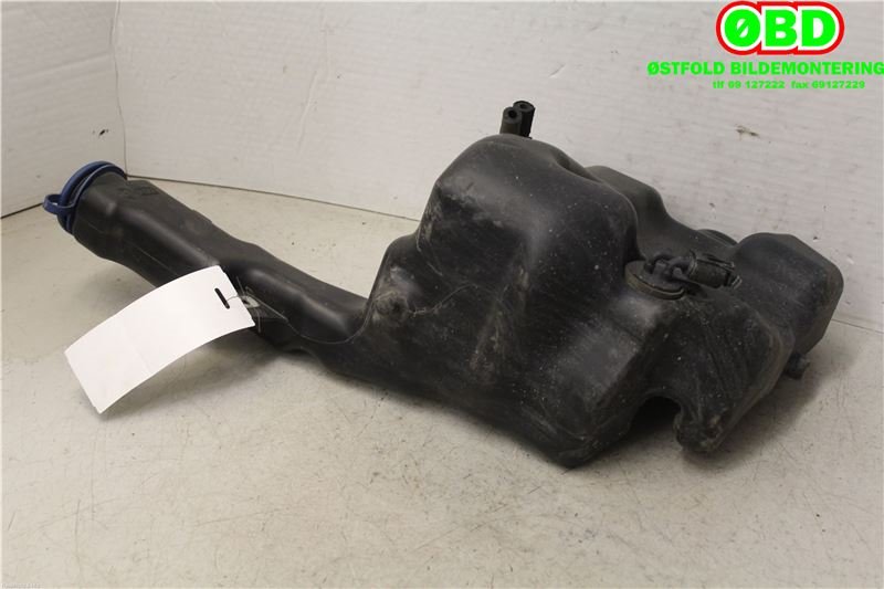 Spylertank til Mercedes CLS 2011-2017 (C218) (C218) (MERCEDES|A 204 869 12 20|A 204 869 03 00|)