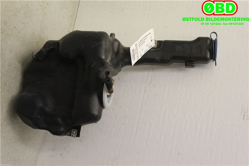 Spylertank til Mercedes CLS 2011-2017 (C218) (C218) (MERCEDES|A 204 869 12 20|A 204 869 03 00|)