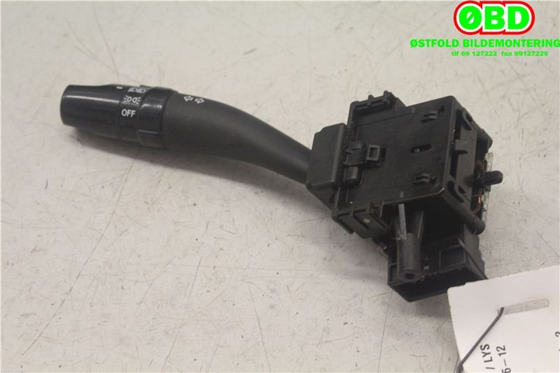 Bryter blink til Hyundai Santa Fe, 2006-2009 (Type II, Fase 1)  (HYUNDAI|934102B000CA)