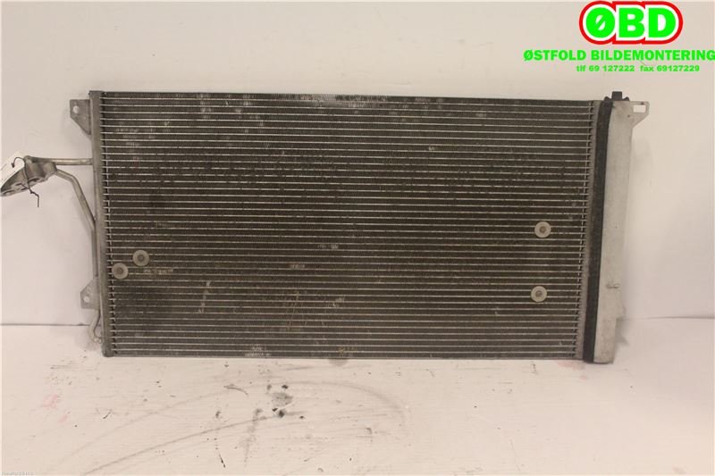 Aircondition radiator til VW Touareg 2007-2010 (Type I, Fase 2)  (VOLKSWAGEN|7L0 820 411 G|)