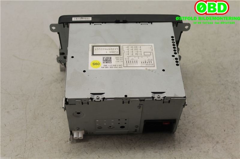 Bilstereo til VW Caddy 2010-2015 (Type III, Fase 2)  (VOLKSWAGEN||1K0035186AN)