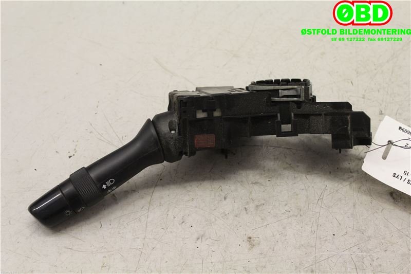 Bryter blink til Toyota Avensis 2009-2015 (Type III, Fase 1) (TOYOTA|8414005190|)