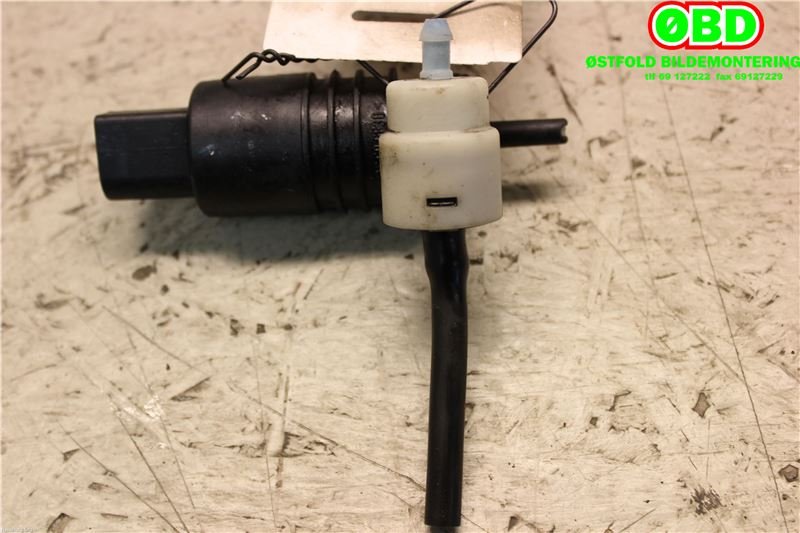 Spylerpumpe foran til Mitsubishi Colt, 2009-2013 (Type VII, Fase 2) (MITSUBISHI|8260A082)