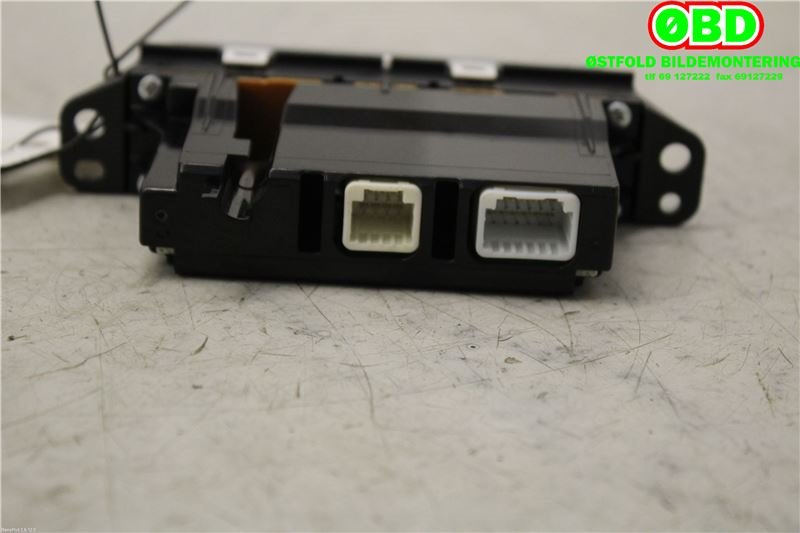 Bryter diverse til Nissan Leaf 2011-2017 (Type I)  (NISSAN|283953ND0B||2104923ND0B)