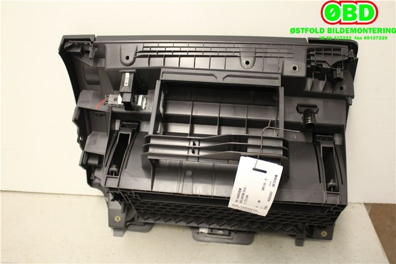 Hanskerom til Škoda Superb 2015-->> (Type III)  (SKODA|3V1 857 097 AL||3V1857097AL)