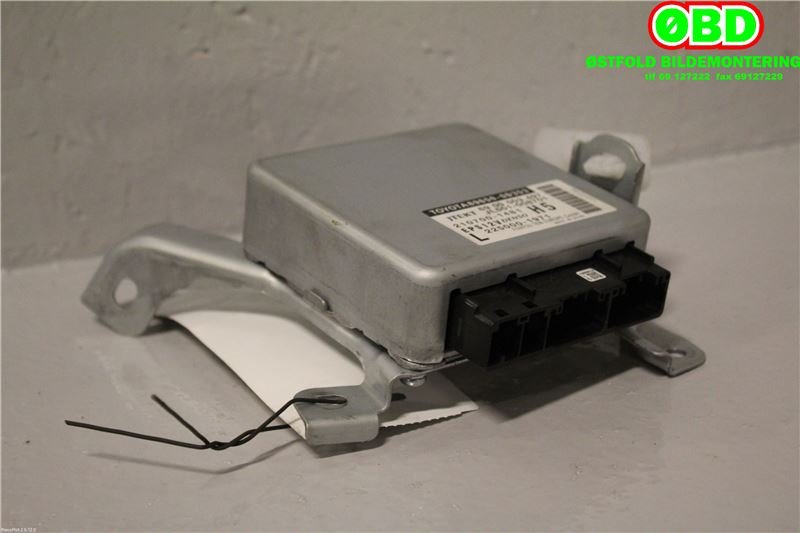 Styreenhet servo til Toyota Yaris 2014-2020 (Type III, Fase 2)  (TOYOTA|896500D353|)