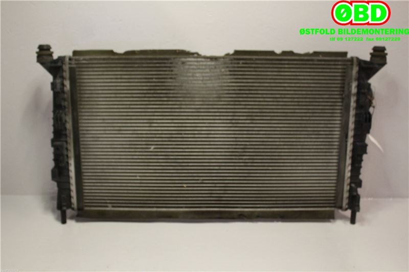 Radiator (manuell gir) til Ford Focus 2004-2007 (Type II, Fase 1)  (FORD|1897406||3M5H8005RK)
