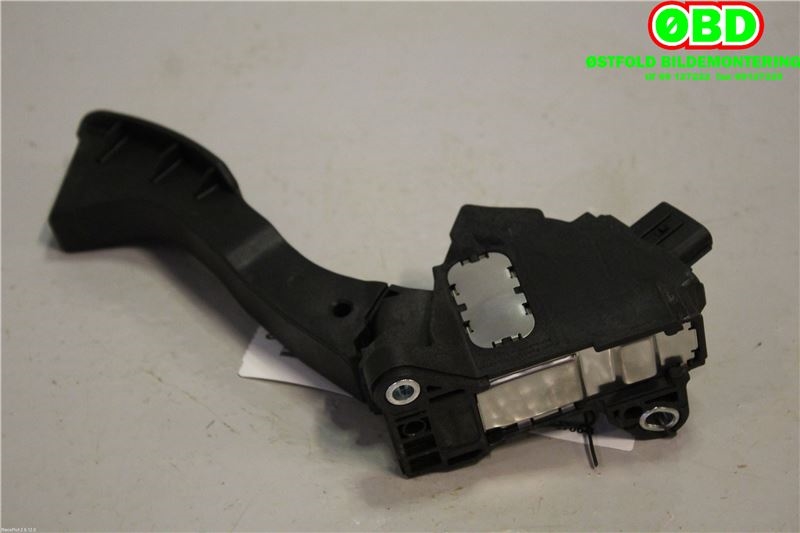 Pedal gass til Toyota Auris 2010-2012 (Type I, Fase 2)  (TOYOTA|7811002012|)