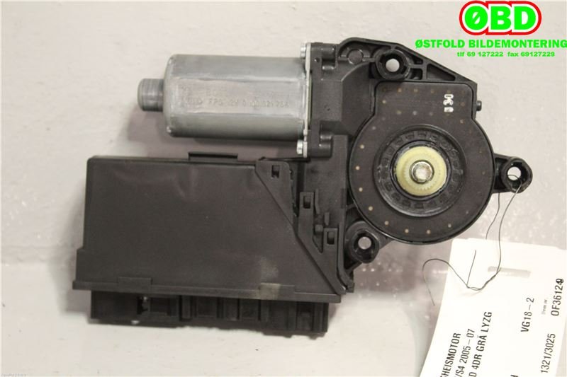 Ruteheis høyre foran til Audi A4 2004-2008 (Type III) (B7) (B7) (AUDI|8E1 959 802 G||8E1959802B)