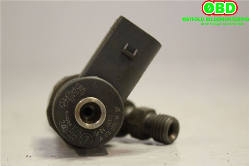 Dyse innsprøyting diesel til Mercedes 208-416 1995-->>  (A 611 070 14 87|0445110108|6110701487)