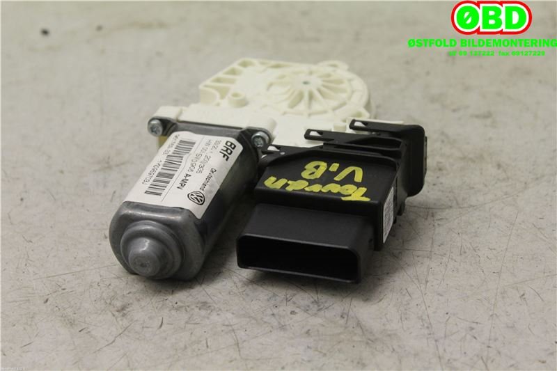 Ruteheis venstre bak til VW Touran 2003-2006 (Type I, Fase 1) (1K0 959 703 E||1K0959703J)