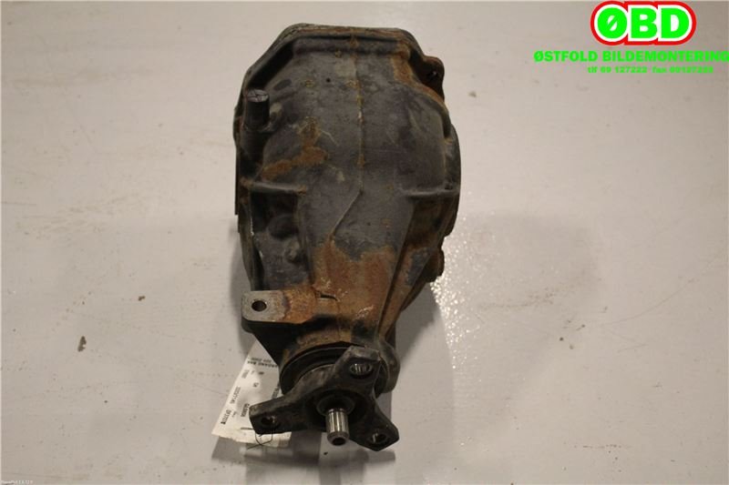 Kardang klokke bak til Mercedes C-Klasse 2004-2007 (Fase 2) (W203) (W203) (MERCEDES|A 203 350 93 14|A 203 350 75 14|)